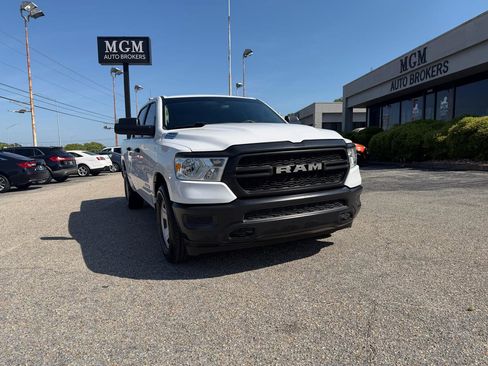 Used 2020 RAM 1500 Tradesman w/ Trailer Tow Group RWD image 3