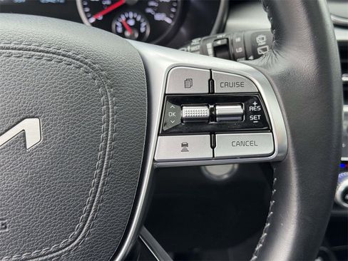 Used 2022 Kia Telluride S image 11