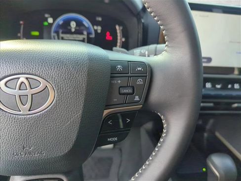 Certified 2025 Toyota Camry SE w/ Multimedia Upgrade Package FWD image 17