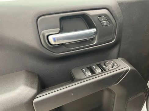 New 2025 Chevrolet Silverado 1500 Custom image 10
