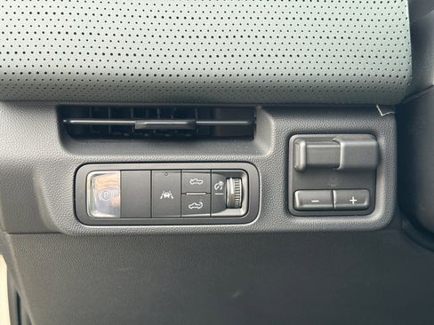 Used 2026 GMC Sierra EV AT4 image 28