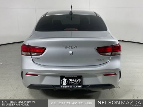 Used 2022 Kia Rio S FWD image 7