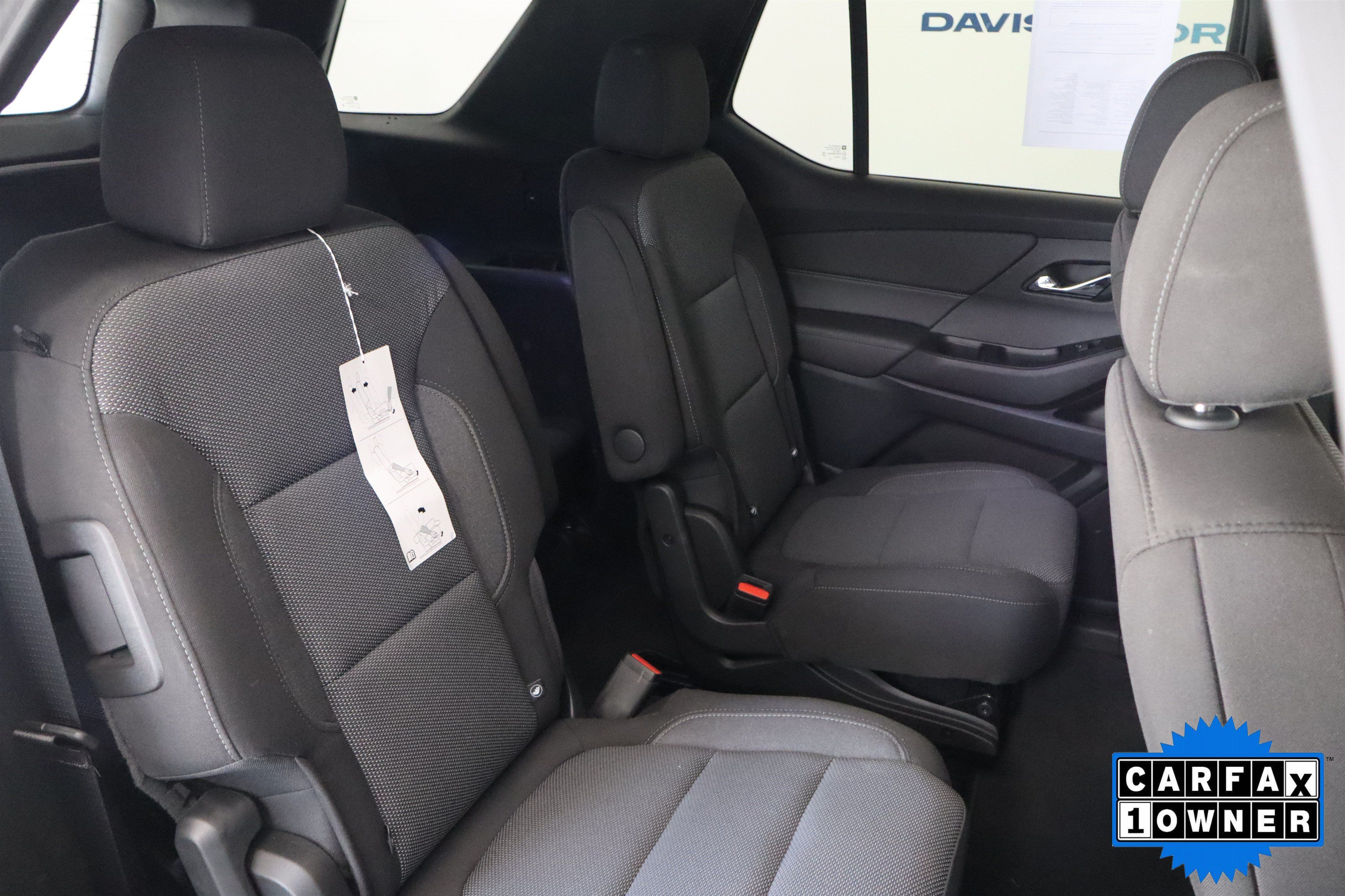 Used 2023 Chevrolet Traverse LT FWD image 21