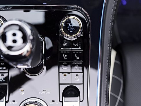 Used 2024 Bentley Continental GT Speed image 71