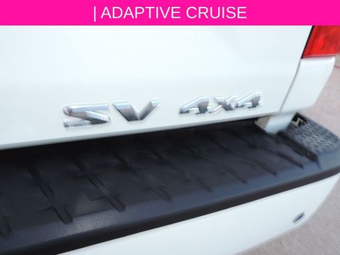 Certified 2024 Nissan Titan SV w/ SV Convenience Package image 12