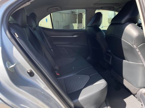 Used 2021 Toyota Camry SE w/ Convenience Package FWD image 26
