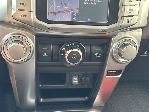 Used 2015 Toyota 4Runner SR5 RWD image 13