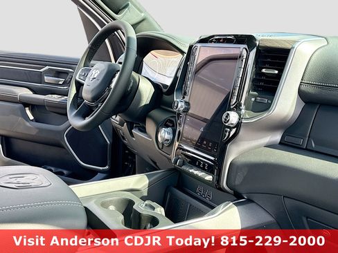 New 2026 RAM 1500 Laramie AWD/4WD image 5