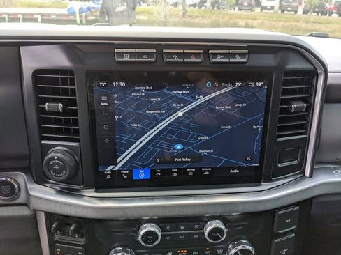 Used 2024 Ford F250 Platinum w/ Tremor Off-Road Package image 25