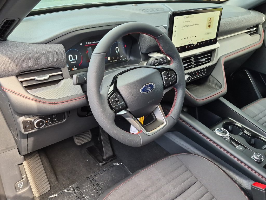 New 2026 Ford Explorer ST-Line w/ ST-Line Street Pack AWD/4WD image 26
