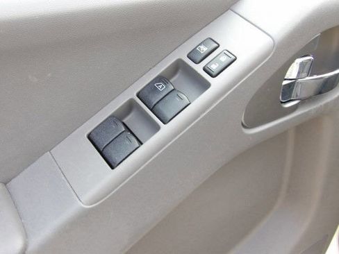 Used 2016 Nissan Frontier SV w/ SV Value Truck Package image 28