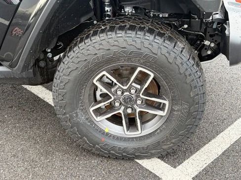 New 2026 Jeep Gladiator Mojave image 11