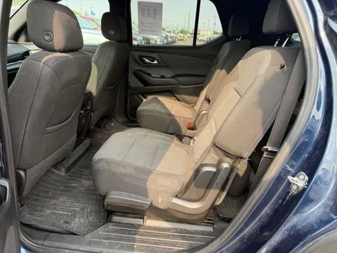 Used 2022 Chevrolet Traverse LT w/ LPO, Floor Liner Package AWD/4WD image 14