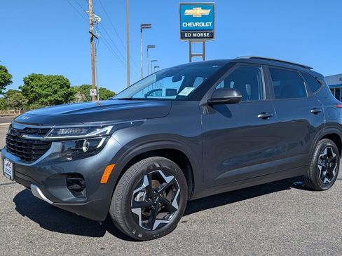 Used 2025 Kia Seltos S FWD image 1
