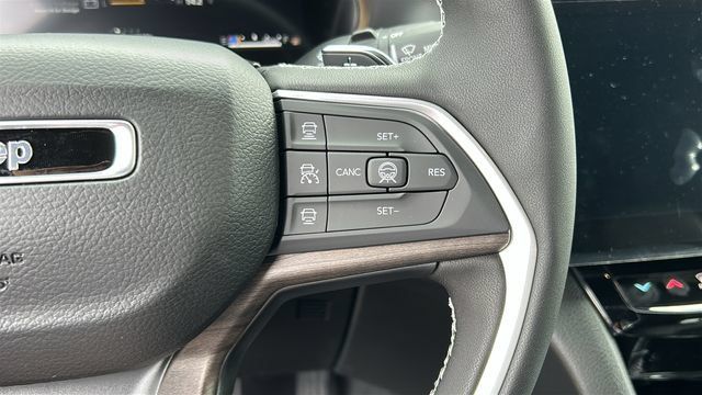 New 2027 Jeep Grand Cherokee L 4WD image 14