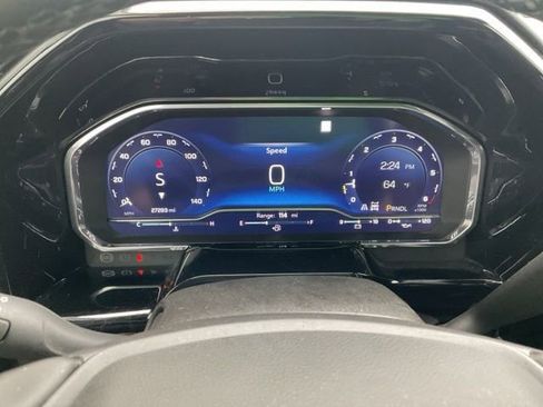 Used 2023 Chevrolet Silverado 1500 LT image 33