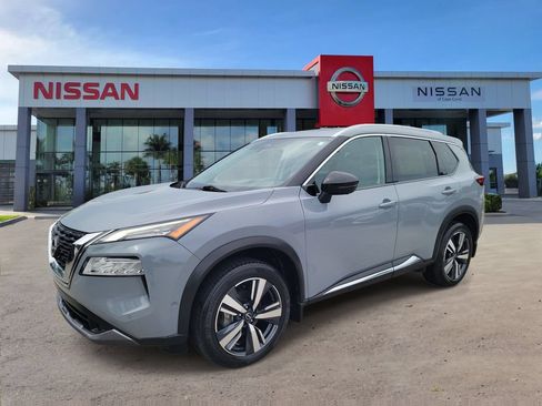 Used 2023 Nissan Rogue SL w/ SL Premium Package AWD/4WD image 5