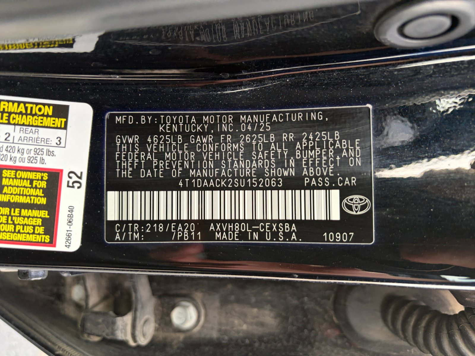 Used 2025 Toyota Camry SE FWD image 32