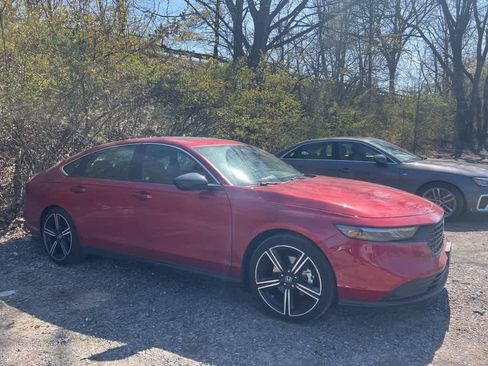 Used 2023 Honda Accord Sport image 25