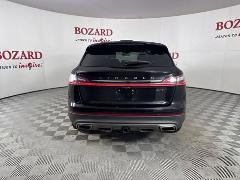 Used 2019 Lincoln Nautilus Reserve image 7