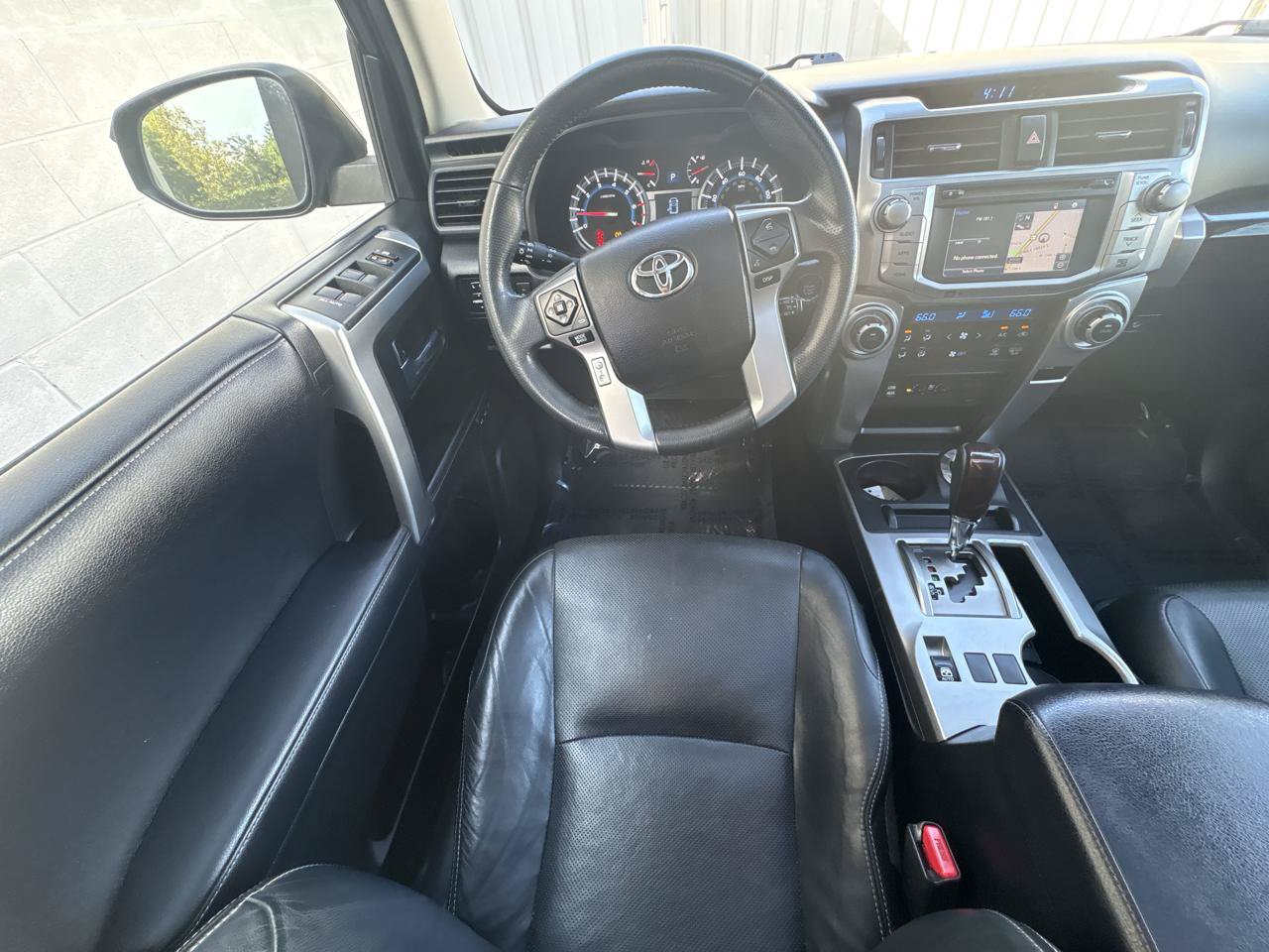 Used 2018 Toyota 4Runner Limited AWD/4WD image 4