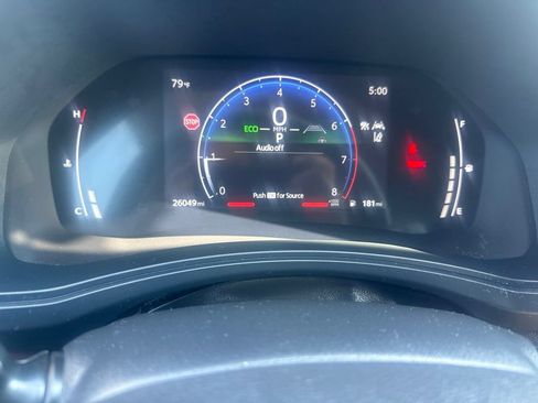 Used 2024 Toyota Grand Highlander AWD image 10