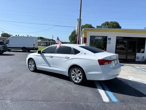 Used 2015 Chevrolet Impala LT w/ Convenience Package FWD image 6