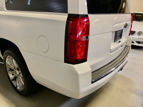 Used 2017 Chevrolet Suburban Premier image 16