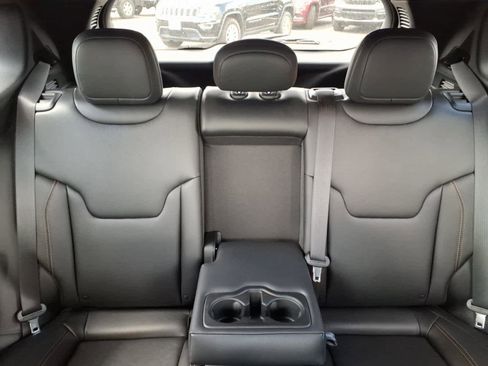 Used 2024 Jeep Compass Limited AWD/4WD image 18