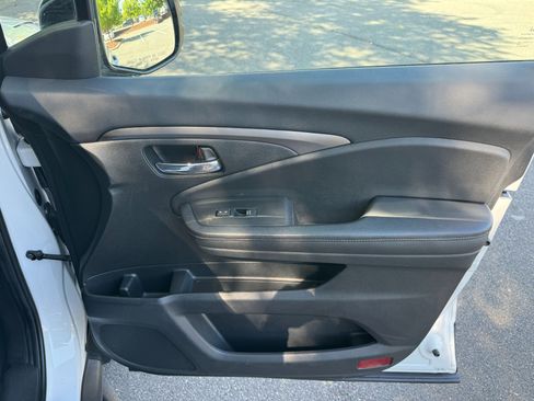 Used 2020 Honda Ridgeline Sport image 51