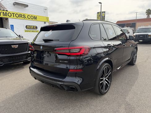 Used 2020 BMW X5 xDrive40i w/ M Sport Package image 3