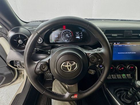 Certified 2025 Toyota GR86 w/ ALL Weather Mat Package (TMS) image 12