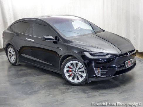 Used 2018 Tesla Model X P100D image 6