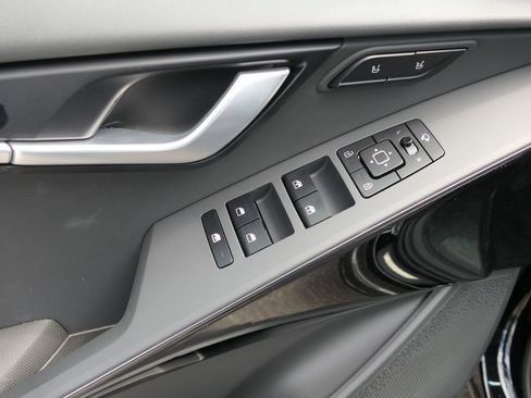 New 2025 Kia Niro Wave image 13