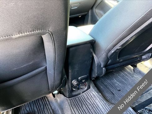 Used 2022 Ford Transit Connect XL FWD image 28