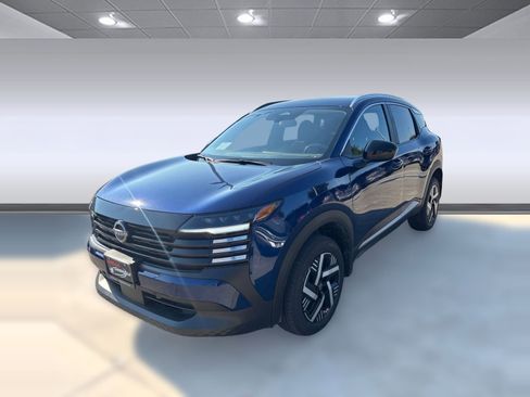 New 2026 Nissan Kicks SV image 1