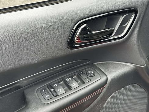 Used 2023 Dodge Durango R/T AWD/4WD image 21