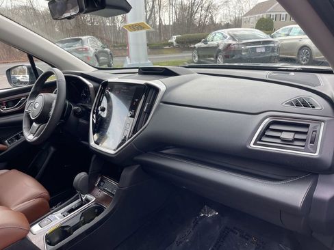 Used 2023 Subaru Ascent Touring w/ Popular Package #2A image 12