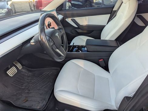 Used 2018 Tesla Model 3 image 20