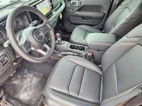 New 2026 Jeep Wrangler Sahara image 9