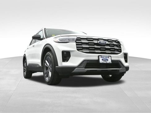 New 2026 Ford Explorer Active image 52