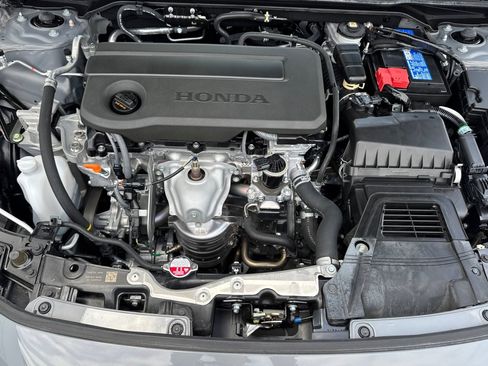 Used 2025 Honda Civic Sport image 34