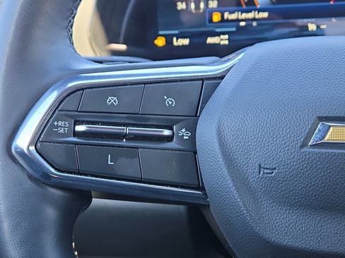 Used 2025 Chevrolet Equinox LT image 21