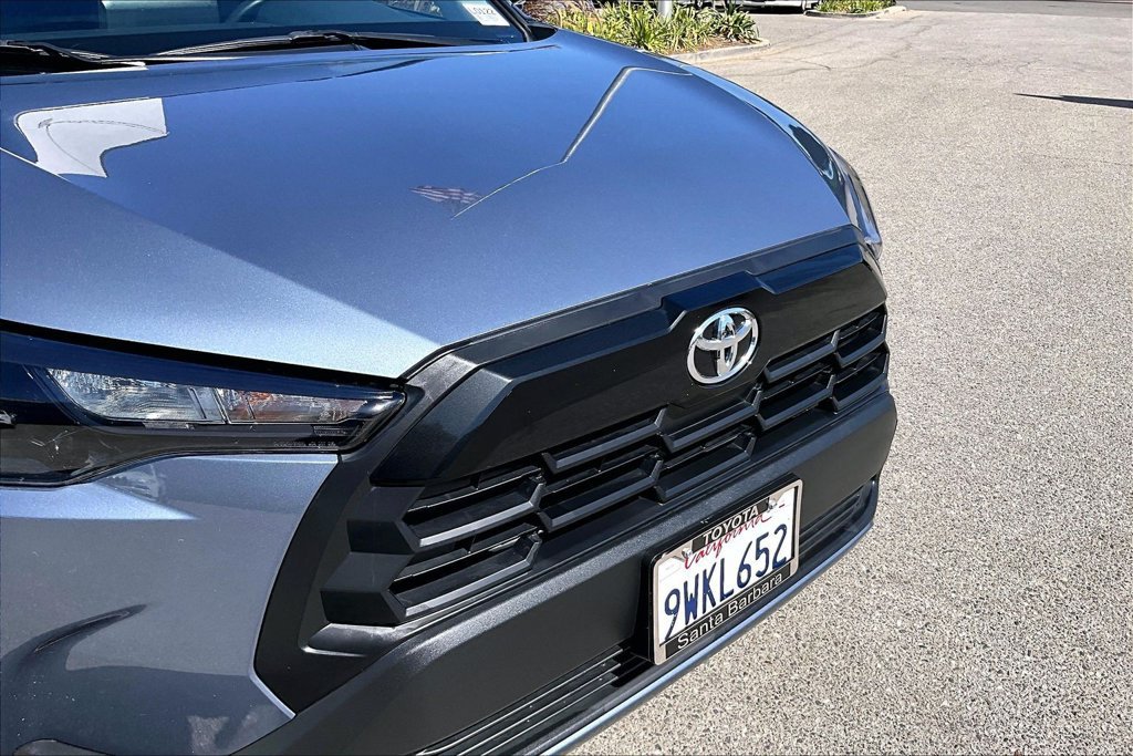 Certified 2026 Toyota Corolla Cross LE FWD image 32