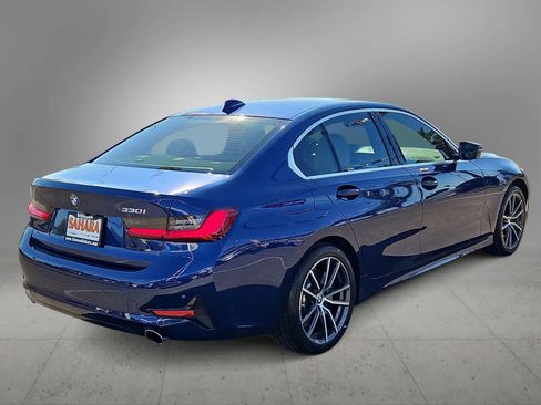 Used 2020 BMW 330i Sedan w/ Premium Package image 9