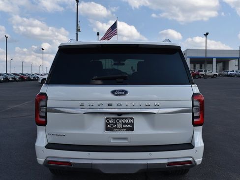 Used 2023 Ford Expedition Platinum image 6