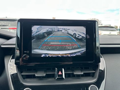 Used 2024 Toyota Corolla LE image 25