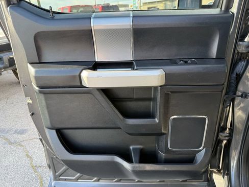 Used 2017 Ford F150 Lariat w/ Equipment Group 502A Luxury AWD/4WD image 30