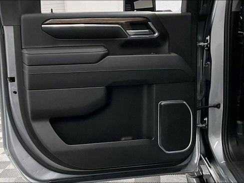 Used 2024 Chevrolet Silverado 3500 LT w/ Convenience Package image 19