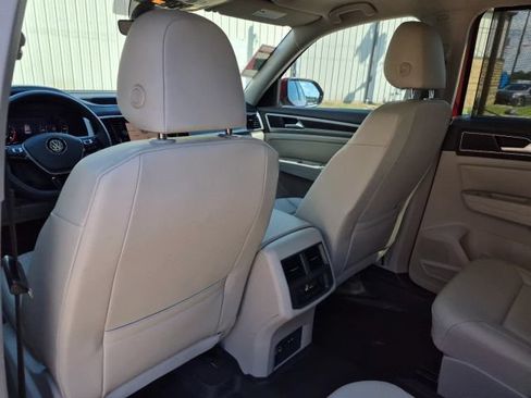 Used 2019 Volkswagen Atlas SEL FWD image 12
